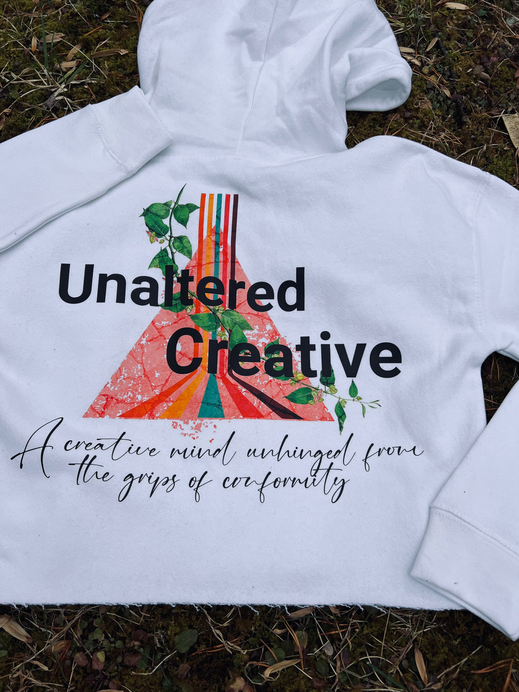 U.A.C Triangle (CropTop)