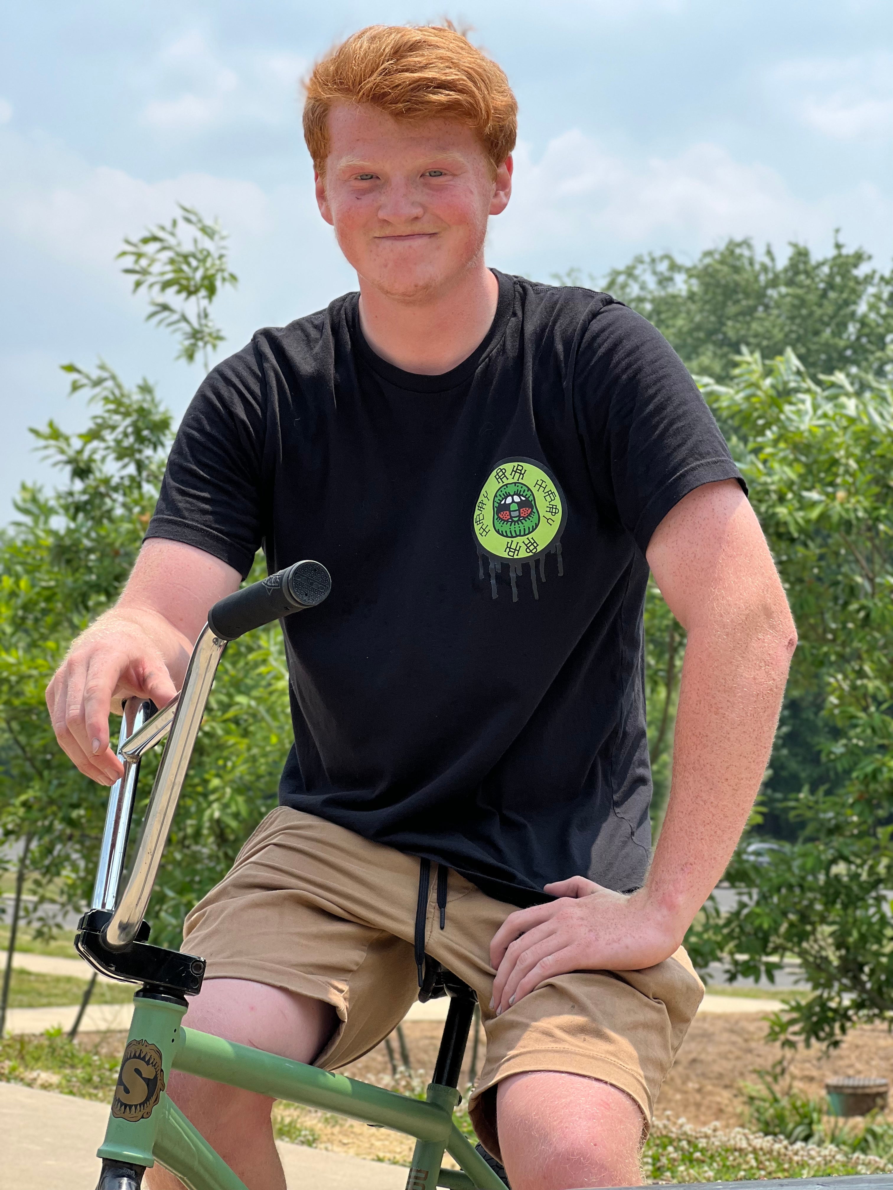 Open Wide Tee (Green)