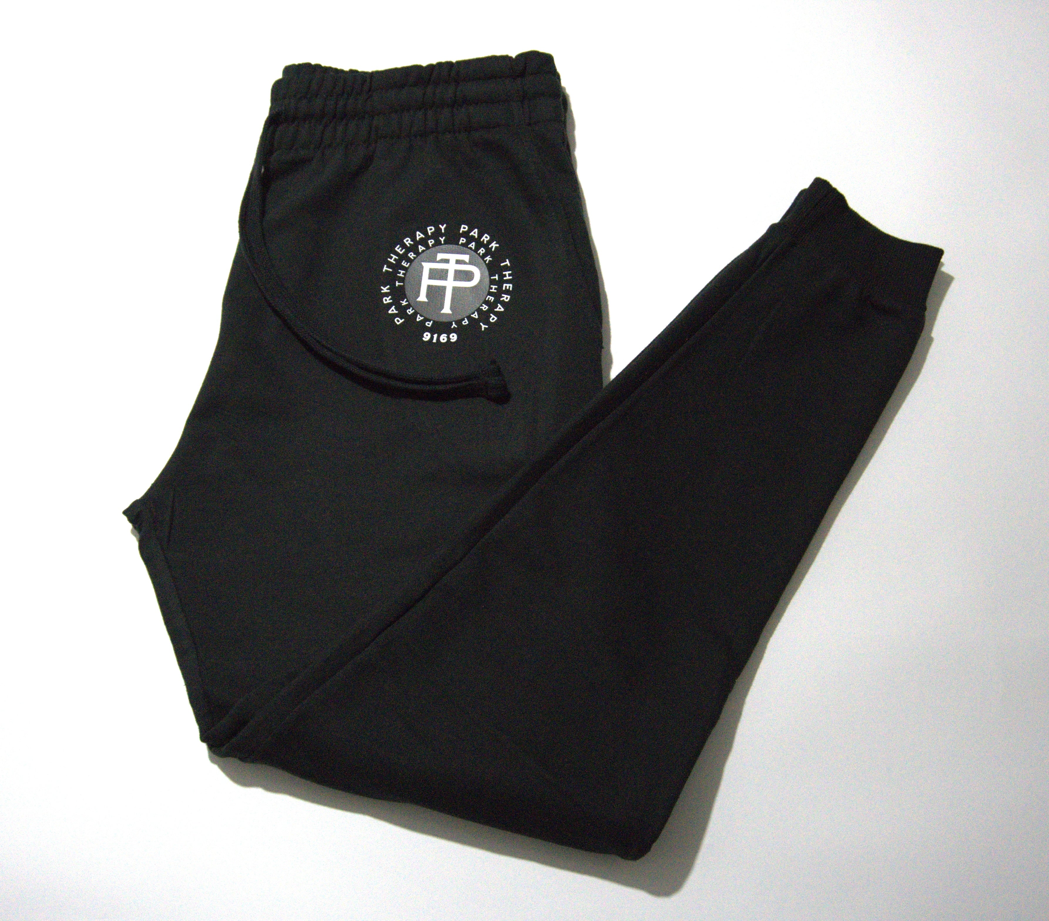Circle Logo Jogger Sweat Suit