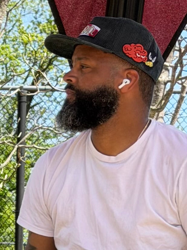 Unfriendly Snapback (2 pins included)